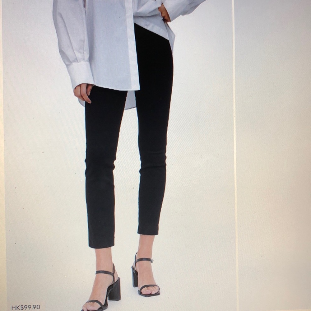 H&M Black Super-Stretch Trousers Size…